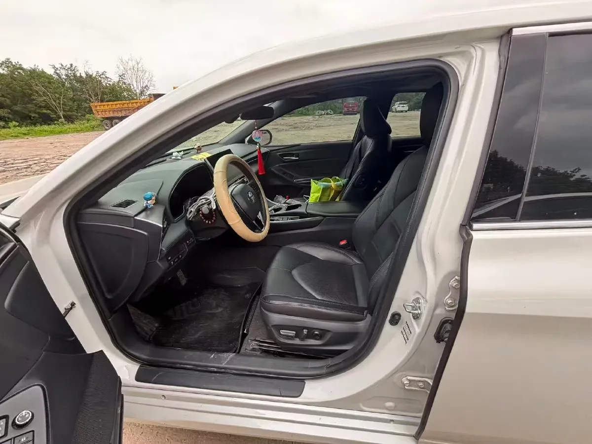 2022 Toyota Avalon 2.0L 178HP L4 CVT,autocango,china used car exporter,china ev exporter,chinese used car exporter,chinese used ev exporter