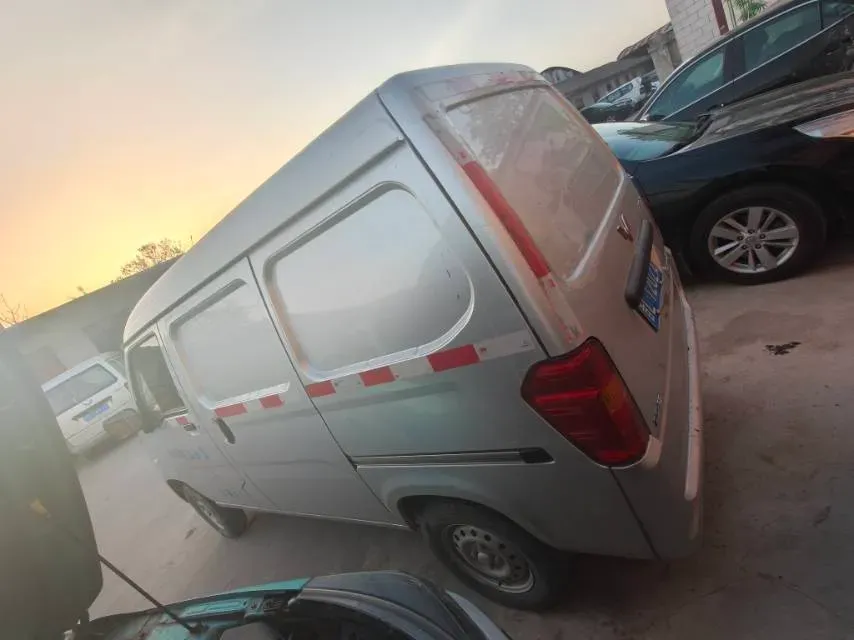 2019 WuLing ZhiGuang 1.2L 82HP L4 5MT,autocango,china used car exporter,china ev exporter,chinese used car exporter,chinese used ev exporter