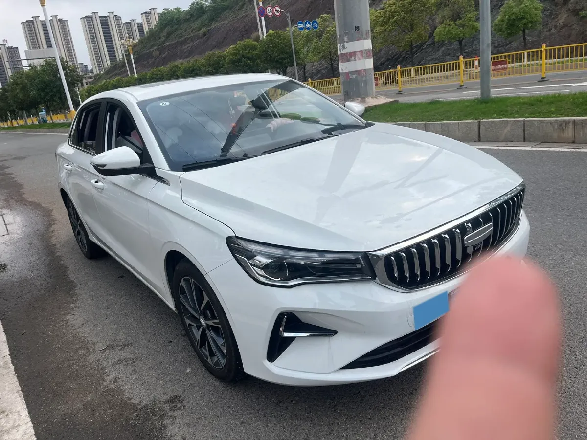 2025 Geely Emgrand 1.5L 127HP L4 CVT,autocango,china used car exporter,china ev exporter,chinese used car exporter,chinese used ev exporter