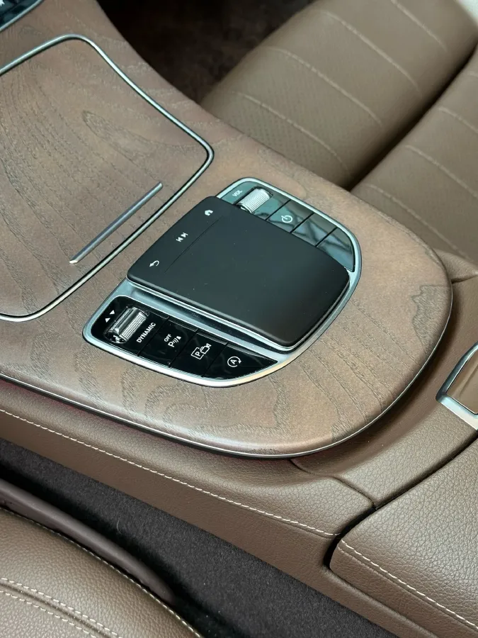 2022 Mercedes-Benz E Class 2.0T 258HP L4 9AT,autocango,china used car exporter,china ev exporter,chinese used car exporter,chinese used ev exporter