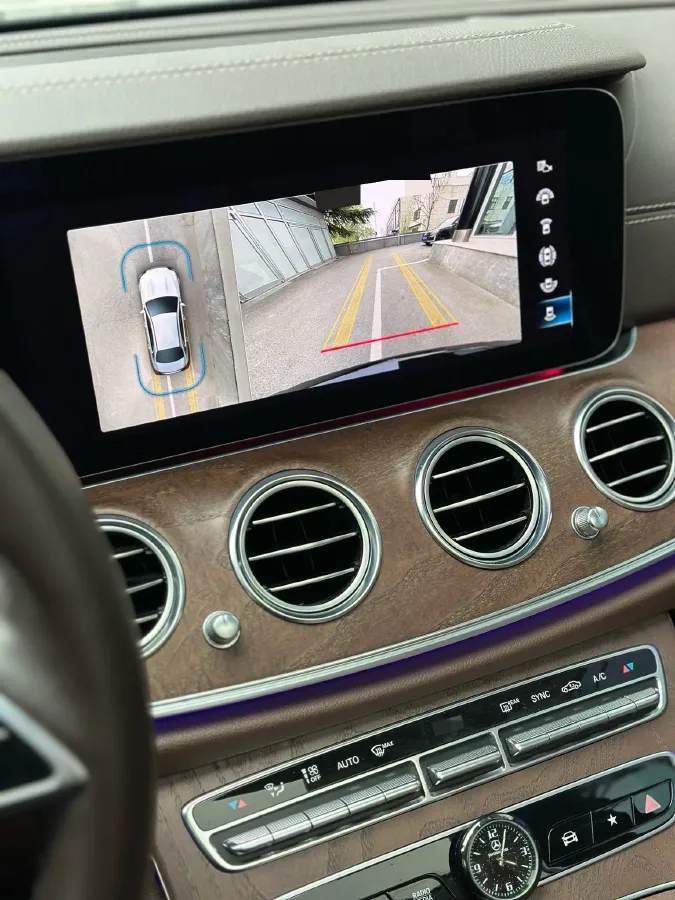 2022 Mercedes-Benz E Class 2.0T 258HP L4 9AT,autocango,china used car exporter,china ev exporter,chinese used car exporter,chinese used ev exporter