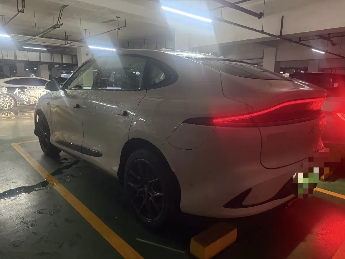 2023 IM LS6 BEV 71KWH,autocango,china used car exporter,china ev exporter,chinese used car exporter,chinese used ev exporter