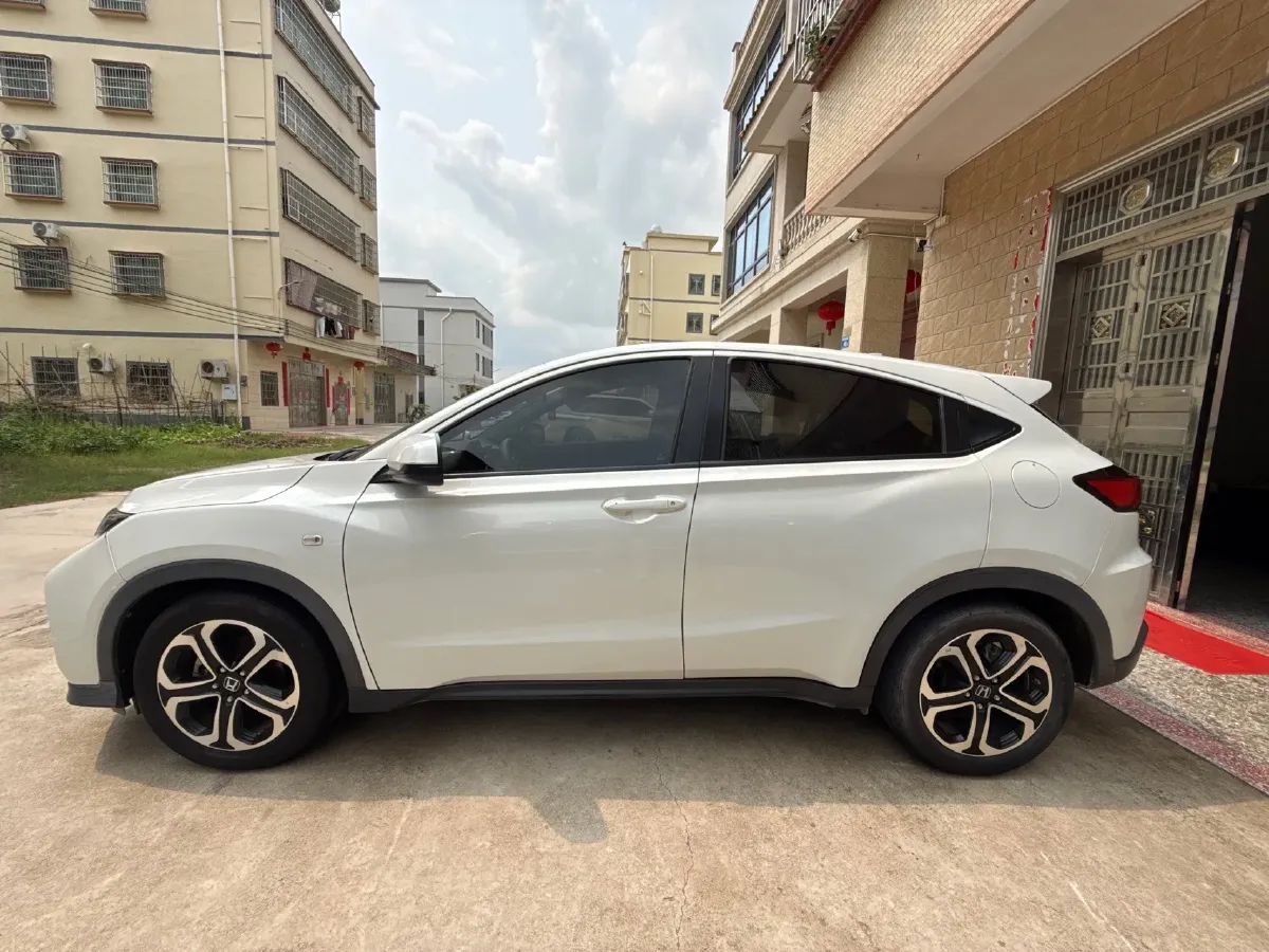 2021 Honda XR-V 1.5L 131HP L4 CVT,autocango,china used car exporter,china ev exporter,chinese used car exporter,chinese used ev exporter