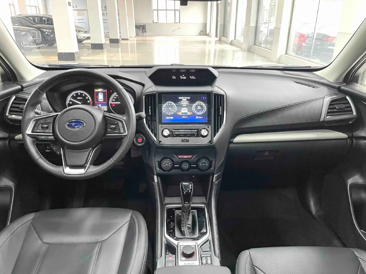 2024 Subaru Forester 2.0L 154HP H4 CVT,autocango,china used car exporter,china ev exporter,chinese used car exporter,chinese used ev exporter