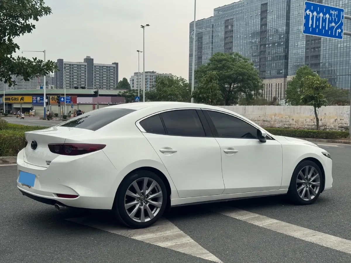 2020 Mazda 3 Axela 2.0L 158HP L4 6AT,autocango,china used car exporter,china ev exporter,chinese used car exporter,chinese used ev exporter
