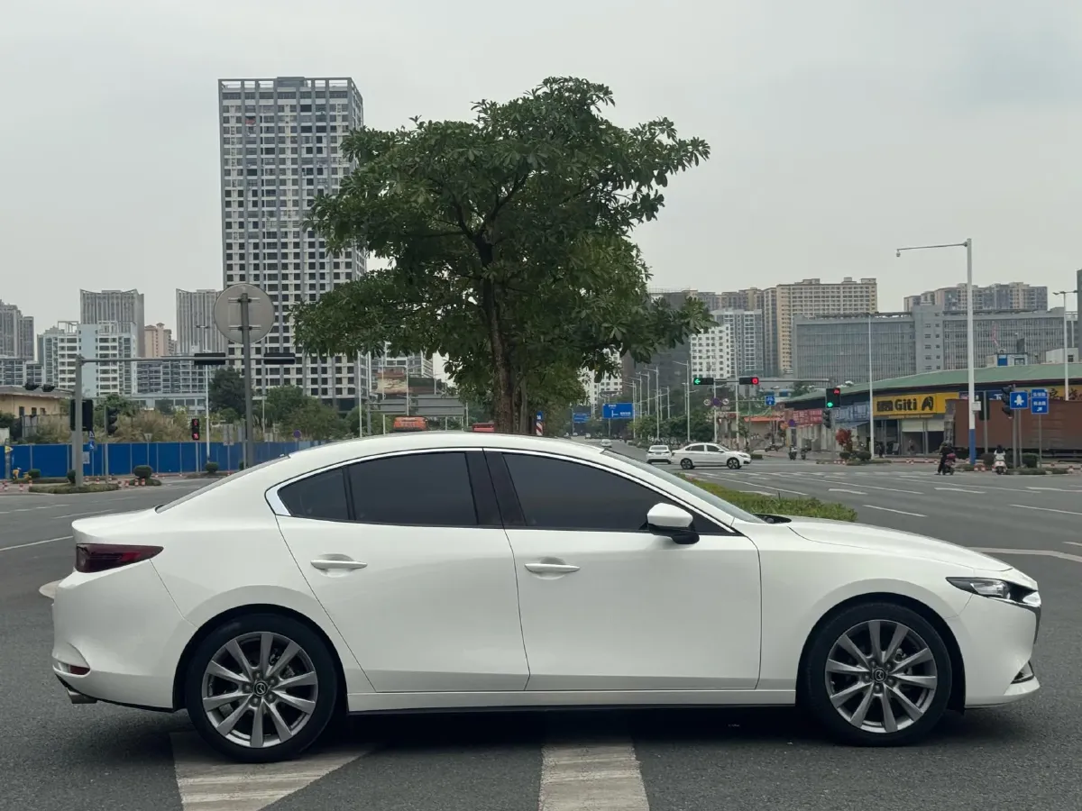 2020 Mazda 3 Axela 2.0L 158HP L4 6AT,autocango,china used car exporter,china ev exporter,chinese used car exporter,chinese used ev exporter