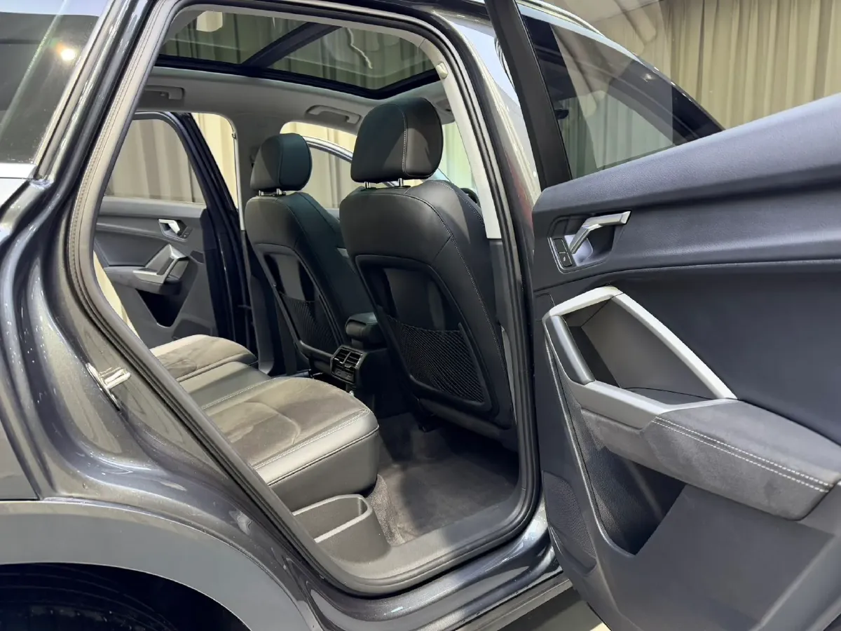 2023 Audi Q3 1.4T 150HP L4 7DCT,autocango,china used car exporter,china ev exporter,chinese used car exporter,chinese used ev exporter