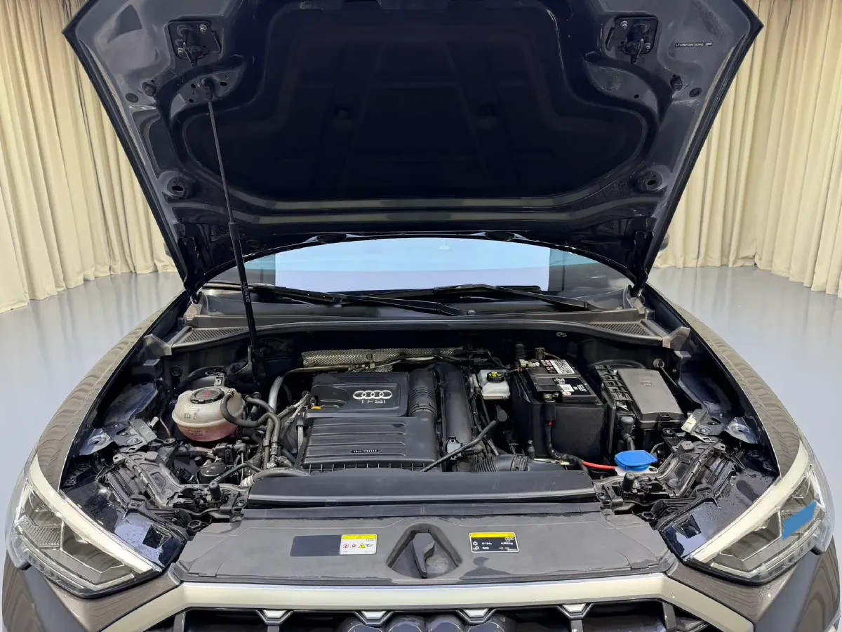 2023 Audi Q3 1.4T 150HP L4 7DCT,autocango,china used car exporter,china ev exporter,chinese used car exporter,chinese used ev exporter