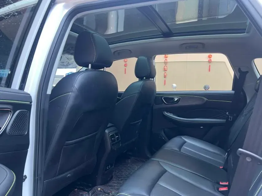 2020 Roewe RX5 1.5T 173HP L4 6MT,autocango,china used car exporter,china ev exporter,chinese used car exporter,chinese used ev exporter