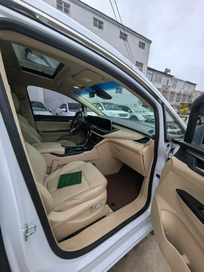 2023 Buick GL8 2.0T 237HP L4 9AT,autocango,china used car exporter,china ev exporter,chinese used car exporter,chinese used ev exporter