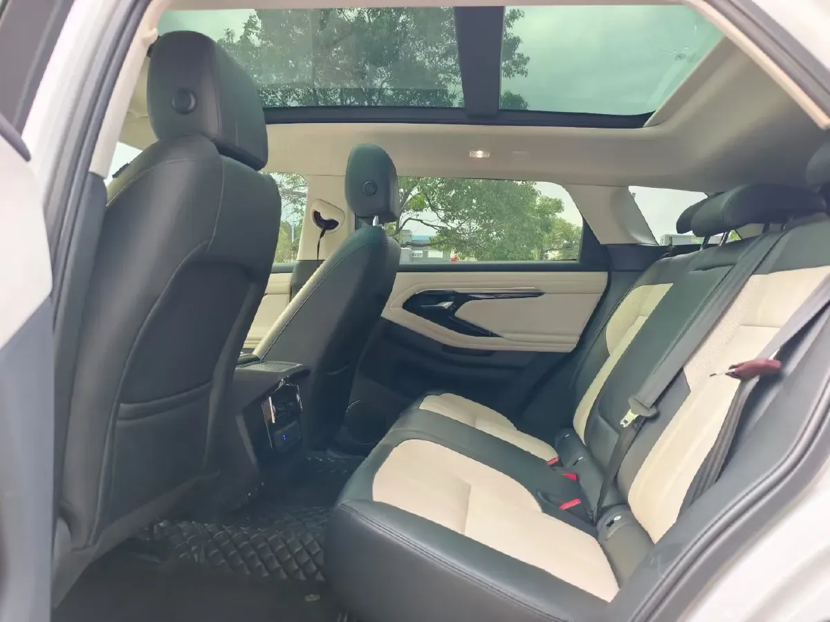 2021 Land Rover Range Rover Evoque 2.0T 249HP L4 9AT,autocango,china used car exporter,china ev exporter,chinese used car exporter,chinese used ev exporter