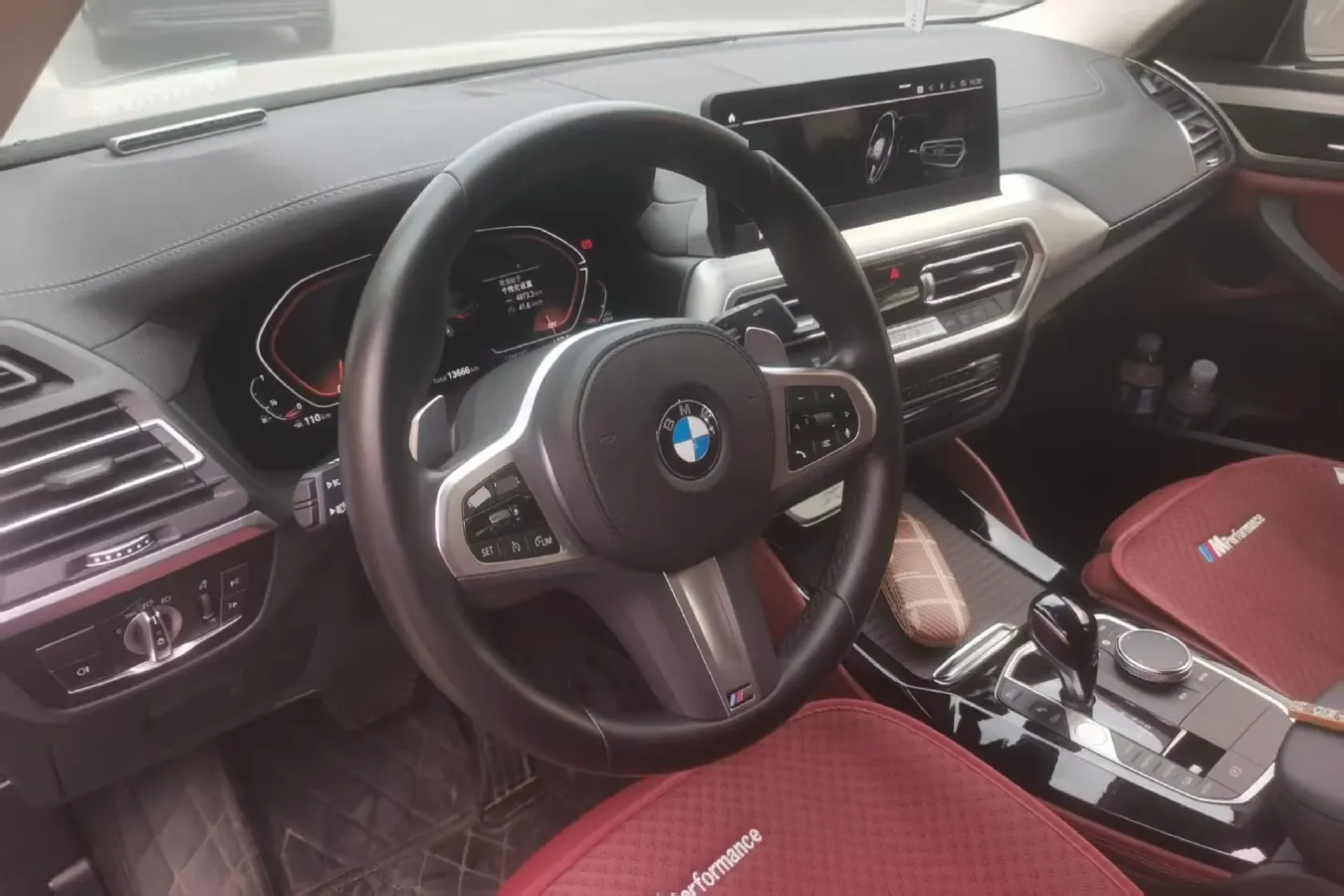 2022 BMW X4 2.0T 245HP L4 8AT,autocango,china used car exporter,china ev exporter,chinese used car exporter,chinese used ev exporter