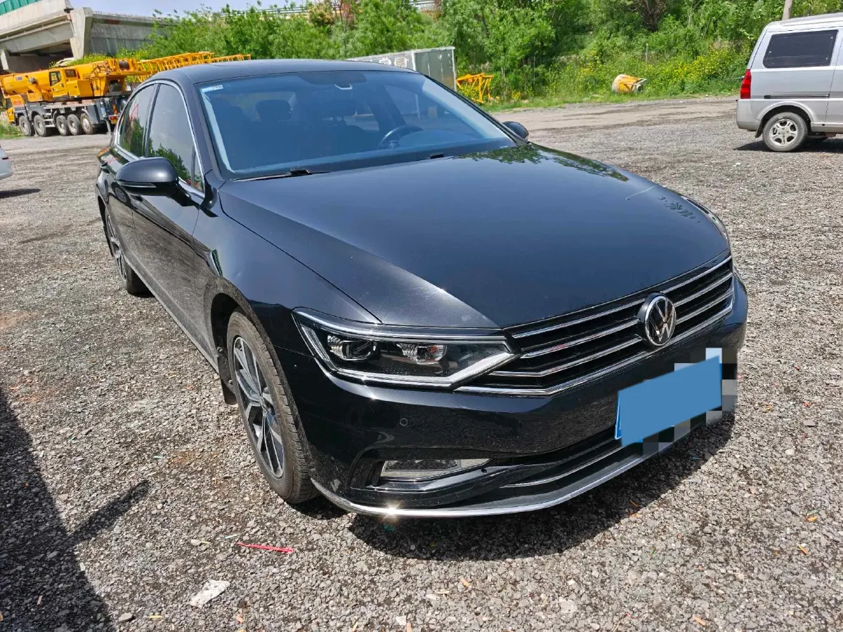 2020 Volkswagen Magotan 2.0T 186HP L4 7DCT,autocango,china used car exporter,china ev exporter,chinese used car exporter,chinese used ev exporter