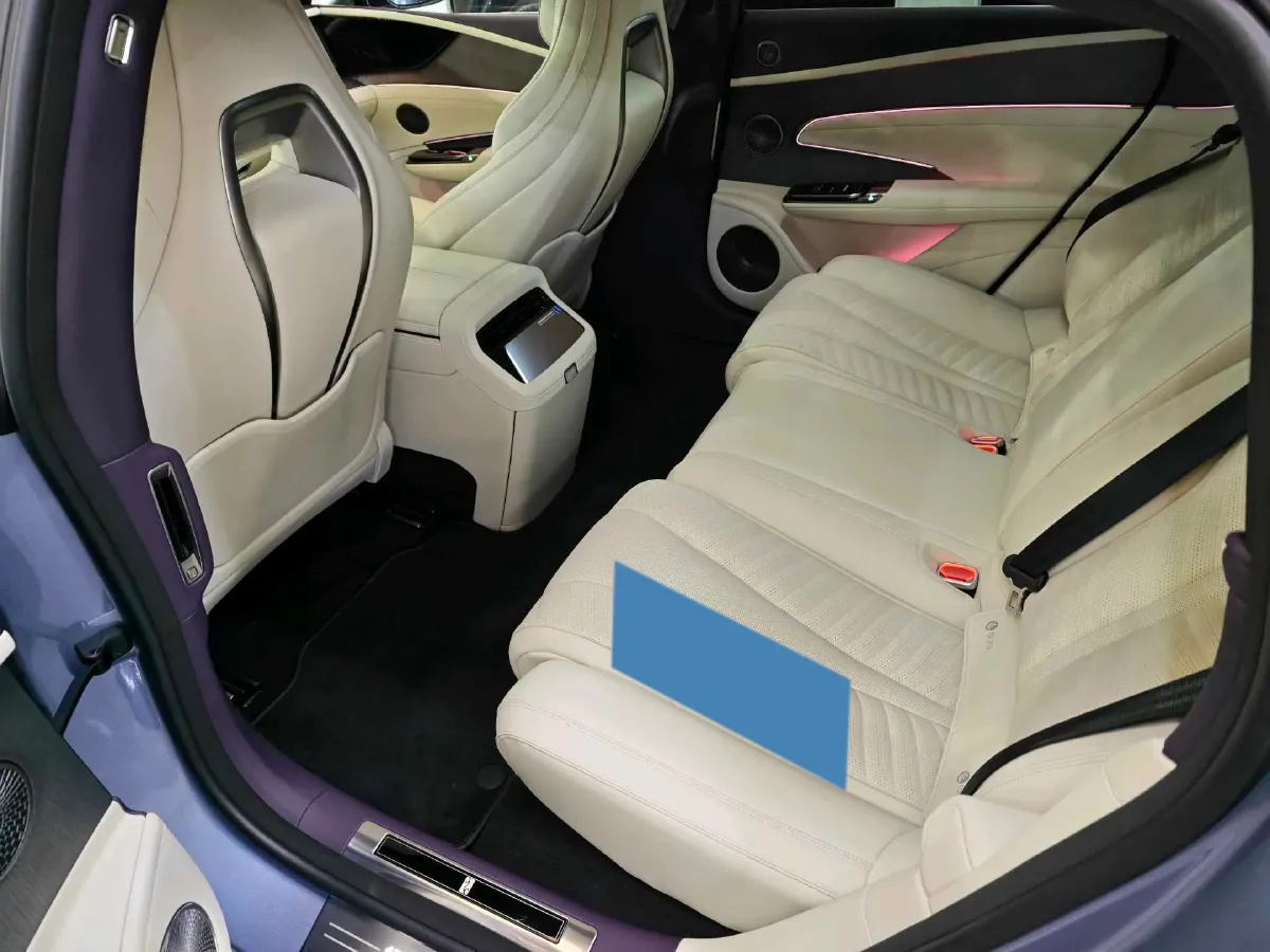 2025 YangWang U7 2.0T 245HP H4 E-CVT PHEV 52.4KWH,autocango,china used car exporter,china ev exporter,chinese used car exporter,chinese used ev exporter