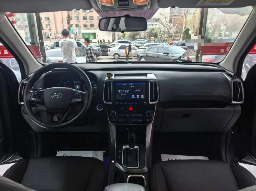 2018 Hyundai ix35 2.0L 160HP L4 6AT,autocango,china used car exporter,china ev exporter,chinese used car exporter,chinese used ev exporter