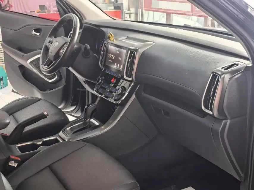 2018 Hyundai ix35 2.0L 160HP L4 6AT,autocango,china used car exporter,china ev exporter,chinese used car exporter,chinese used ev exporter