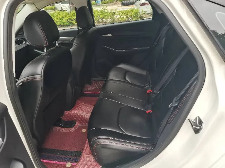 2021 Ford Escort 1.5L 122HP L3 6AT,autocango,china used car exporter,china ev exporter,chinese used car exporter,chinese used ev exporter