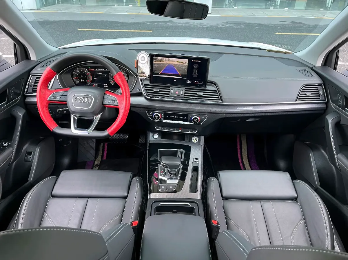 2022 Audi Q5L 2.0T 190HP L4 7DCT,autocango,china used car exporter,china ev exporter,chinese used car exporter,chinese used ev exporter