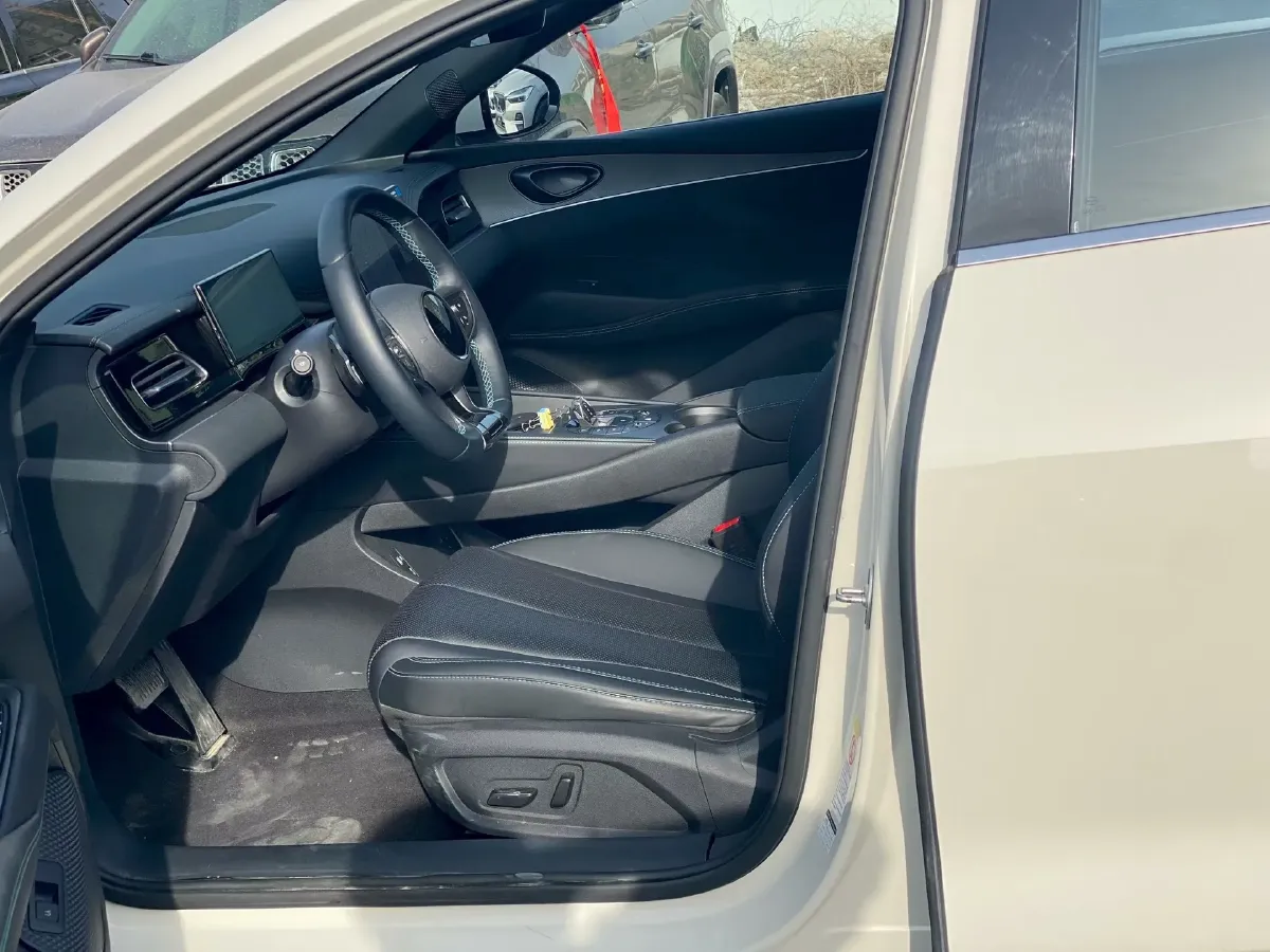 2025 BYD Seal06 1.5L 101HP L4 E-CVT PHEV 15.87KWH,autocango,china used car exporter,china ev exporter,chinese used car exporter,chinese used ev exporter