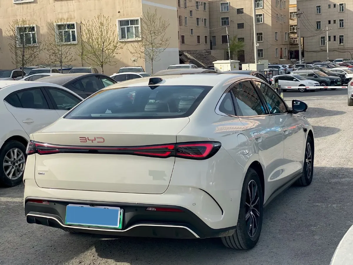 2025 BYD Seal06 1.5L 101HP L4 E-CVT PHEV 15.87KWH,autocango,china used car exporter,china ev exporter,chinese used car exporter,chinese used ev exporter