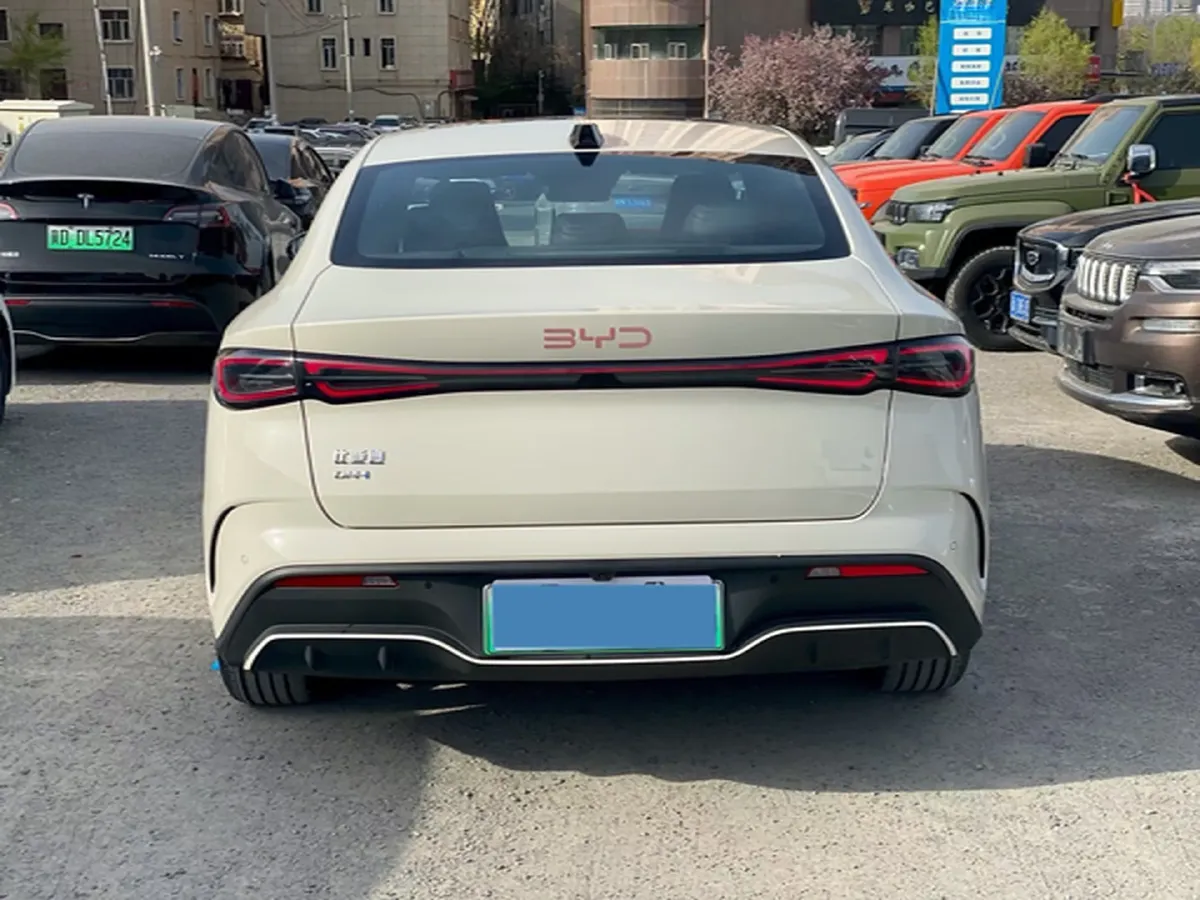 2025 BYD Seal06 1.5L 101HP L4 E-CVT PHEV 15.87KWH,autocango,china used car exporter,china ev exporter,chinese used car exporter,chinese used ev exporter