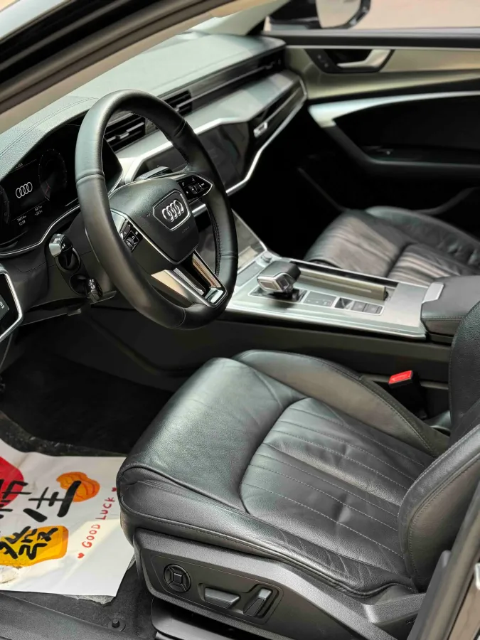 2021 Audi A6L 2.0T 224HP L4 7DCT,autocango,china used car exporter,china ev exporter,chinese used car exporter,chinese used ev exporter