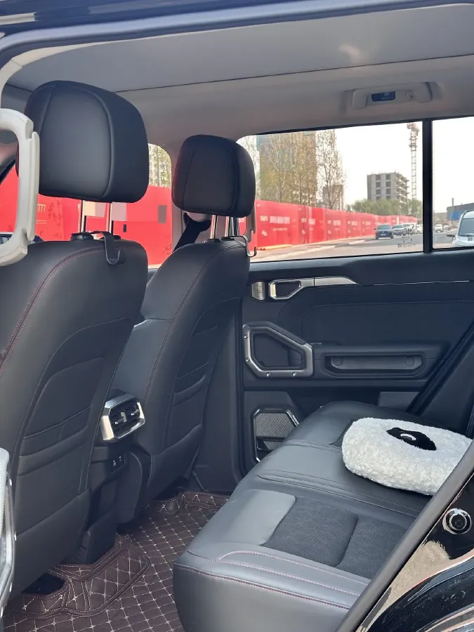 2023 Land Rover Discovery 3.0T 360HP L6 8AT,autocango,china used car exporter,china ev exporter,chinese used car exporter,chinese used ev exporter