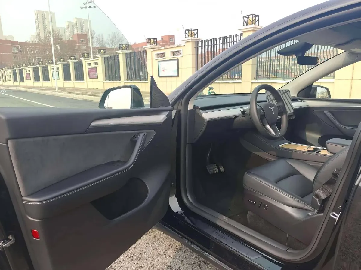 2024 Iveco OuSheng BEV 77.28KWH,autocango,china used car exporter,china ev exporter,chinese used car exporter,chinese used ev exporter