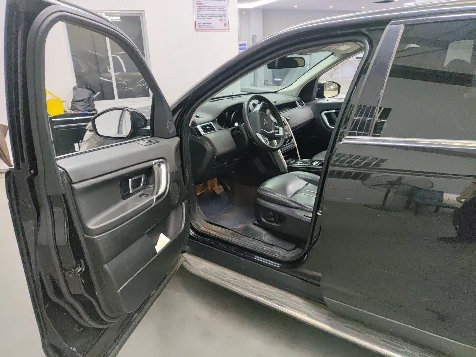 2019 Land Rover Discovery Sport 2.0T 241HP L4 9AT,autocango,china used car exporter,china ev exporter,chinese used car exporter,chinese used ev exporter