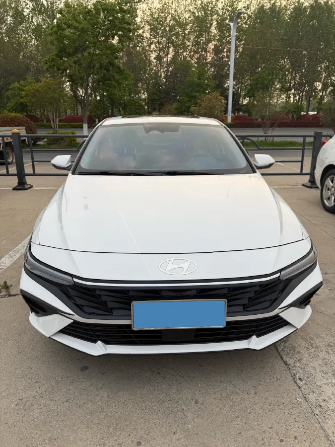 2023 Hyundai Elantra 1.5L 115HP L4 CVT,autocango,china used car exporter,china ev exporter,chinese used car exporter,chinese used ev exporter