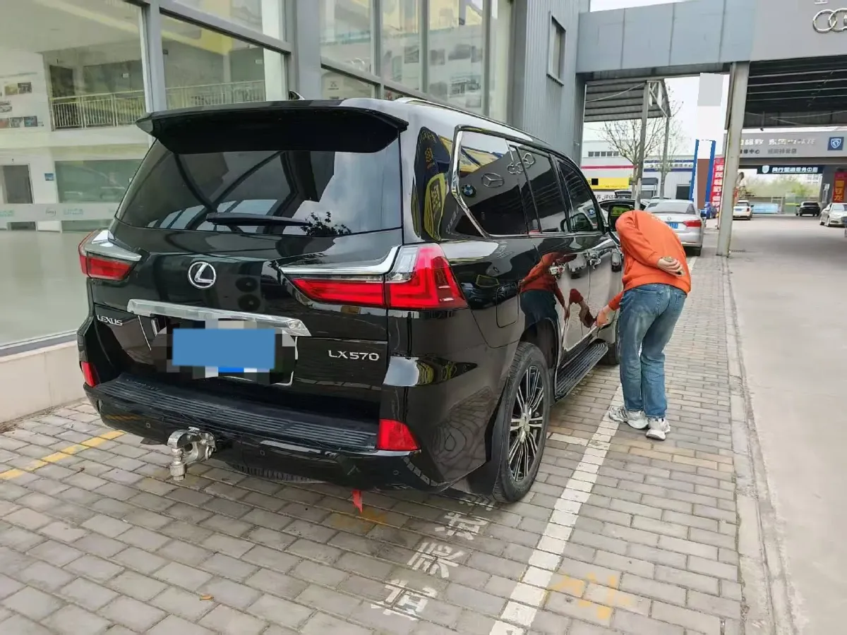 2019 Lexus LX 5.7L 367HP V8 8AT,autocango,china used car exporter,china ev exporter,chinese used car exporter,chinese used ev exporter