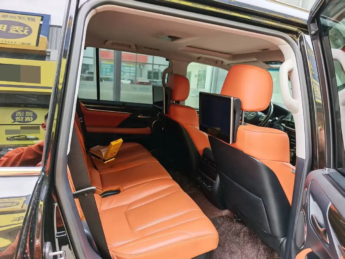 2019 Lexus LX 5.7L 367HP V8 8AT,autocango,china used car exporter,china ev exporter,chinese used car exporter,chinese used ev exporter