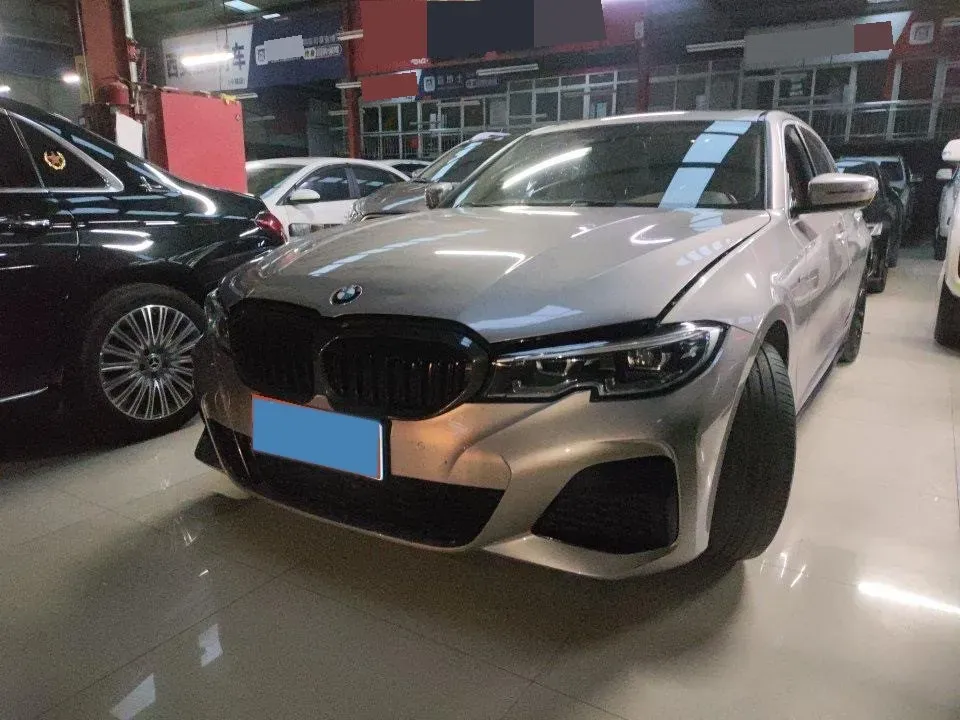 2020 BMW 3 Series 2.0T 156HP L4 8AT,autocango,china used car exporter,china ev exporter,chinese used car exporter,chinese used ev exporter