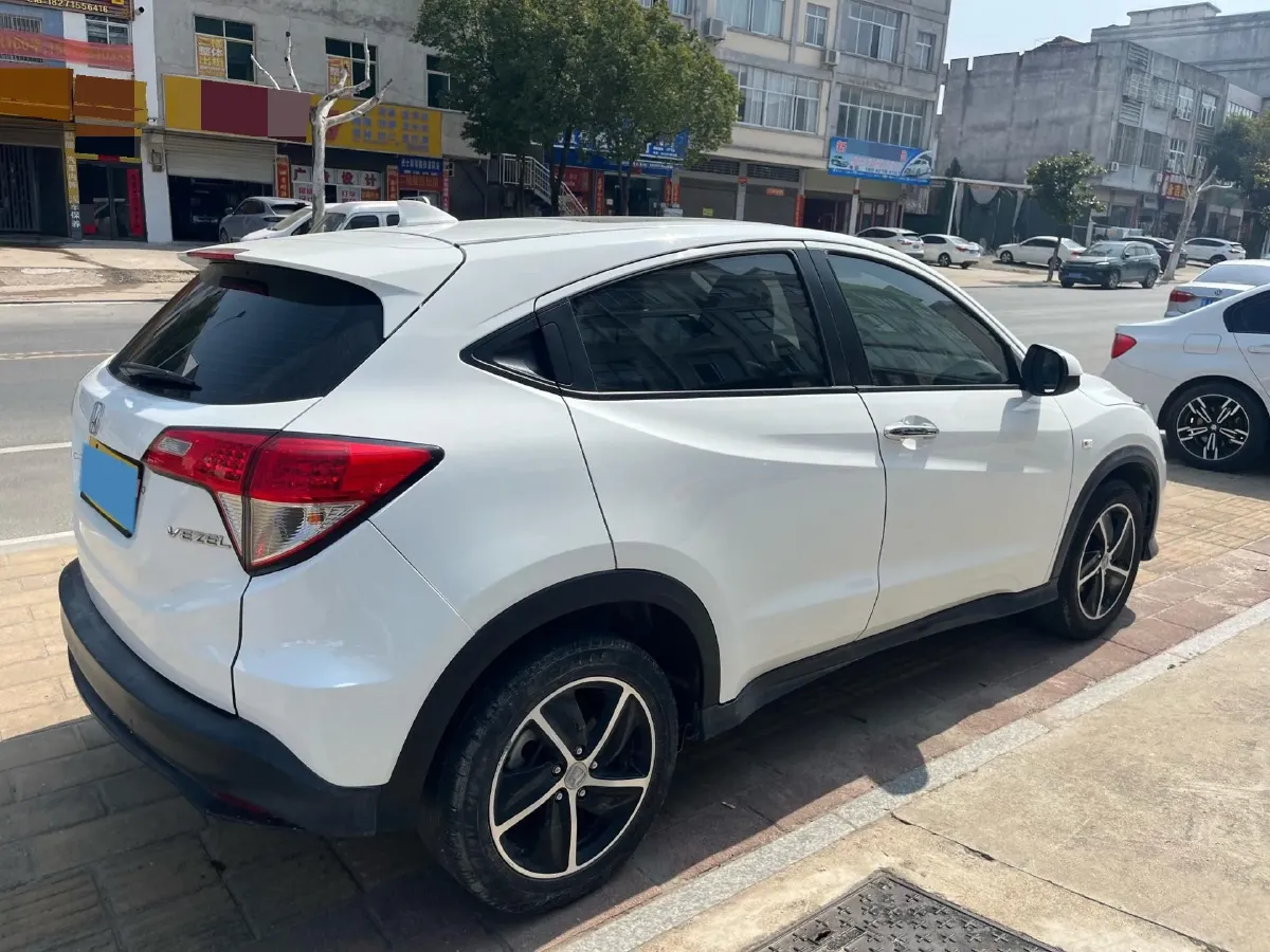 2020 Honda Vezel 1.5L 131HP L4 CVT,autocango,china used car exporter,china ev exporter,chinese used car exporter,chinese used ev exporter