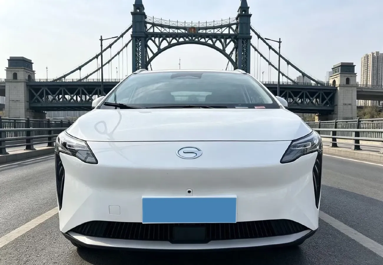 2024 Leapmotor C11 1.5L 95HP L4 REEV 43.74KWH,autocango,china used car exporter,china ev exporter,chinese used car exporter,chinese used ev exporter