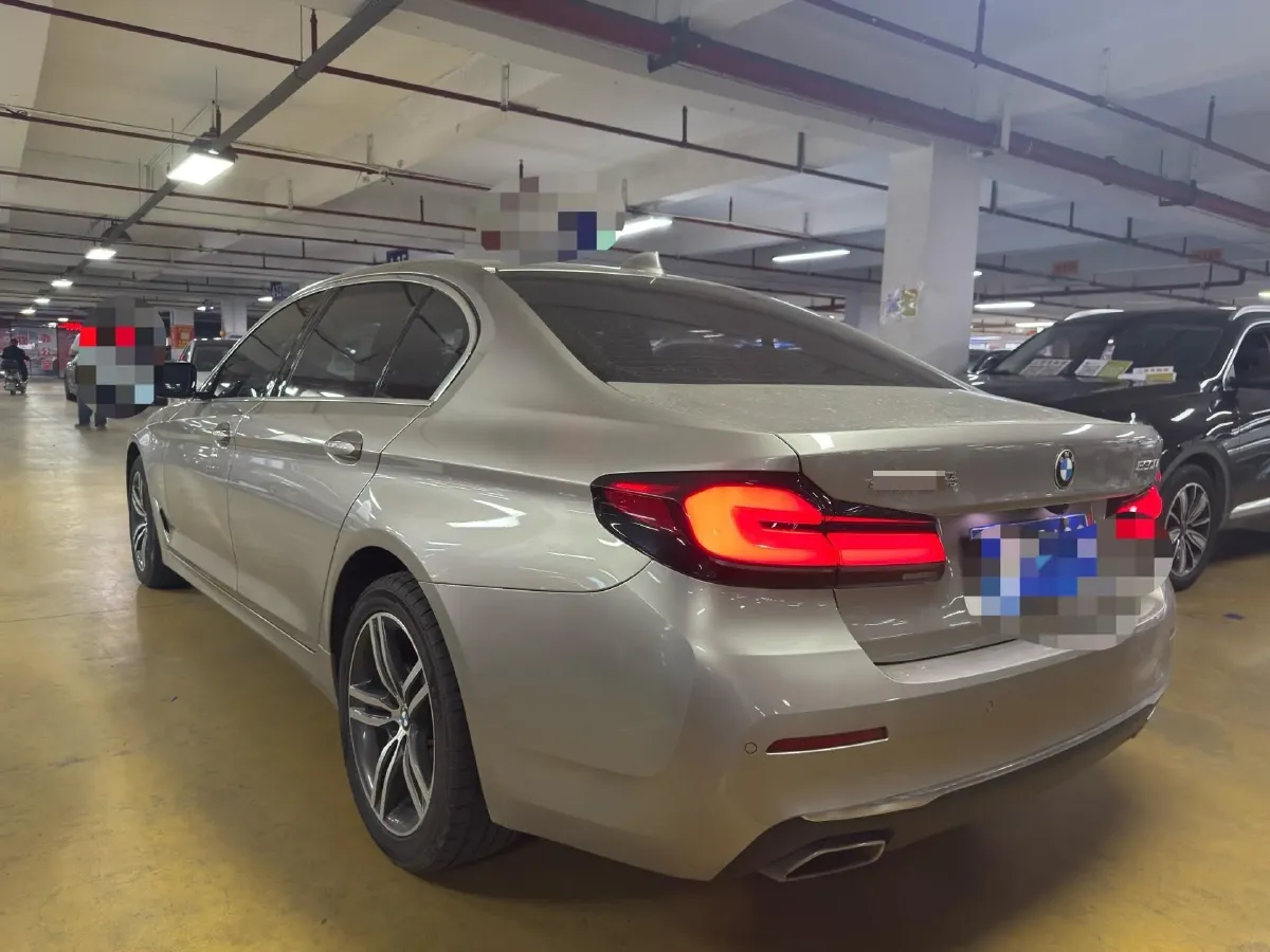 2021 BMW 5 Series 2.0T 252HP L4 8AT,autocango,china used car exporter,china ev exporter,chinese used car exporter,chinese used ev exporter