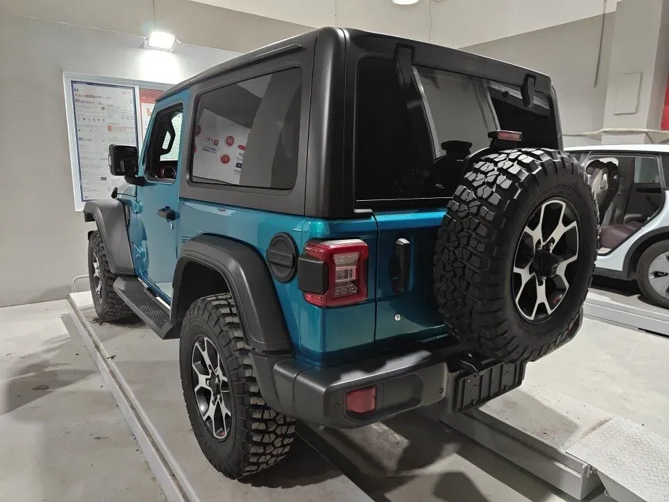 2019 Jeep Wrangler 2.0T 266HP L4 8AT,autocango,china used car exporter,china ev exporter,chinese used car exporter,chinese used ev exporter