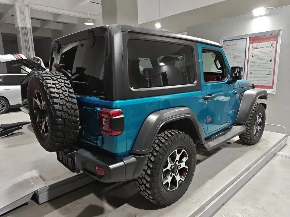 2019 Jeep Wrangler 2.0T 266HP L4 8AT,autocango,china used car exporter,china ev exporter,chinese used car exporter,chinese used ev exporter
