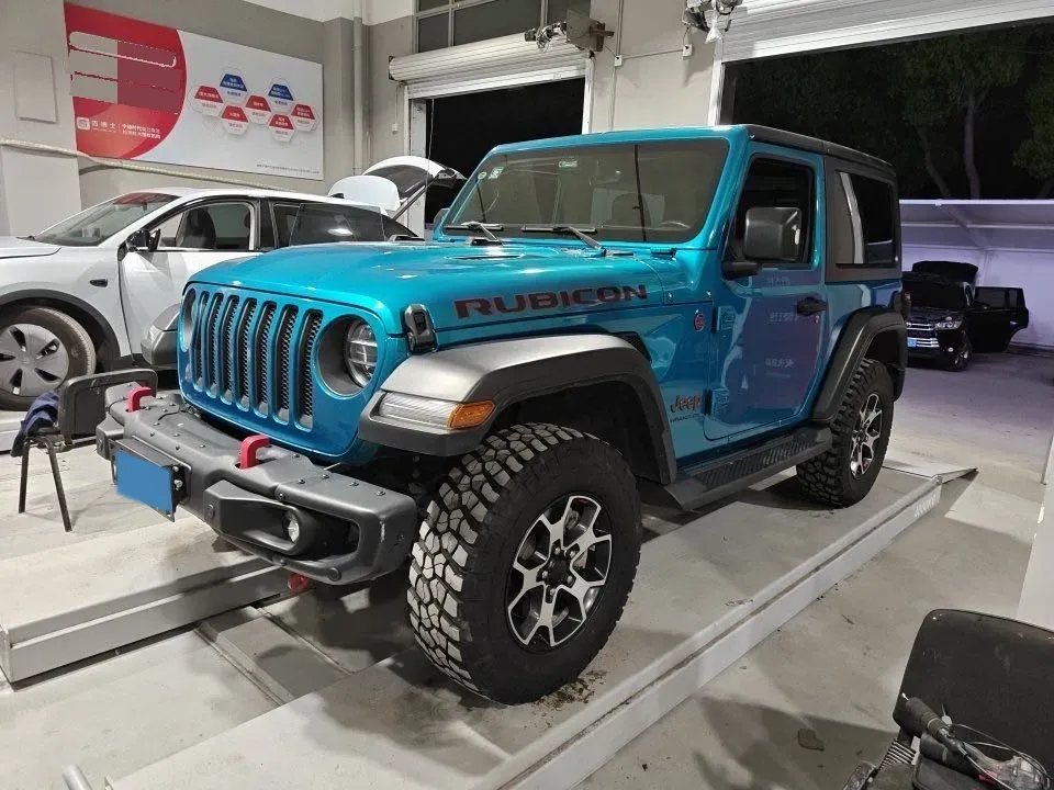 2019 Jeep Wrangler 2.0T 266HP L4 8AT,autocango,china used car exporter,china ev exporter,chinese used car exporter,chinese used ev exporter