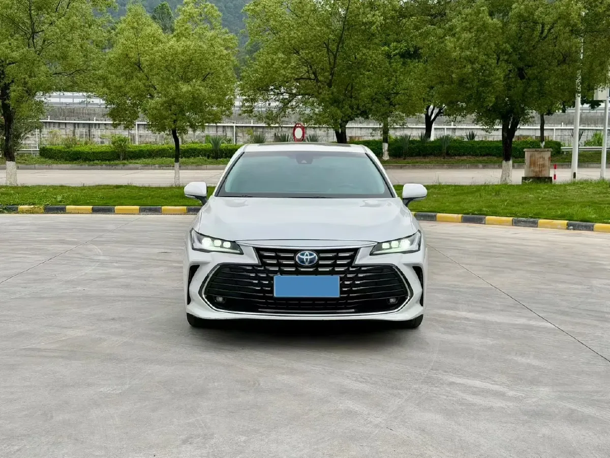 2022 Toyota Avalon 2.5L 178HP L4 E-CVT Hybrid,autocango,china used car exporter,china ev exporter,chinese used car exporter,chinese used ev exporter