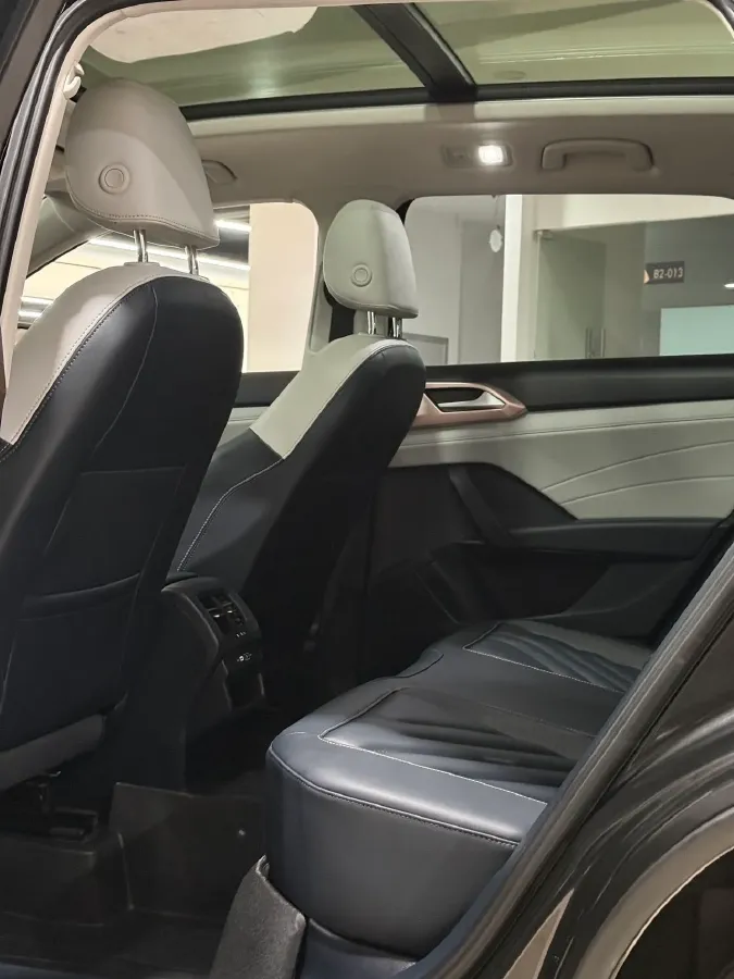 2023 Volkswagen Tharu 1.5T 160HP L4 7DCT,autocango,china used car exporter,china ev exporter,chinese used car exporter,chinese used ev exporter