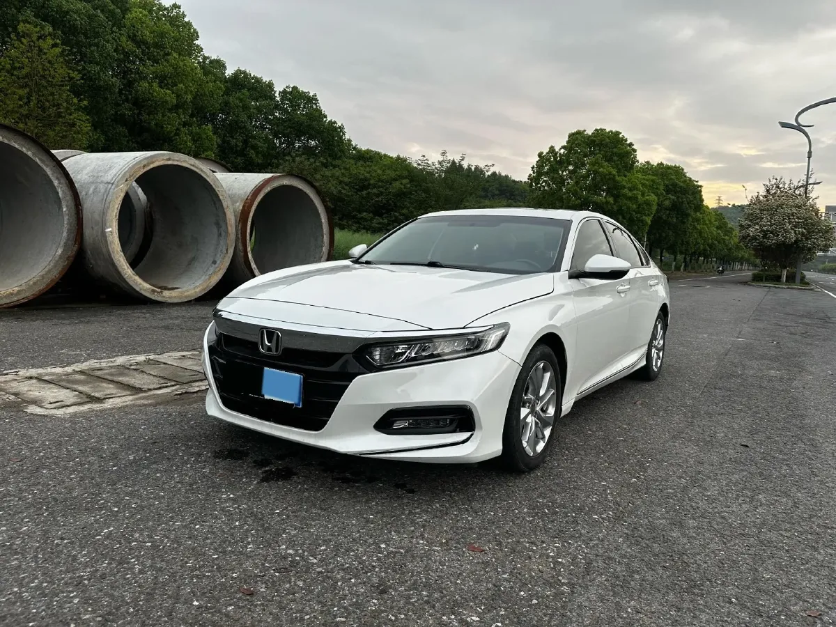 2018 Honda Accord 1.5T 194HP L4 CVT,autocango,china used car exporter,china ev exporter,chinese used car exporter,chinese used ev exporter