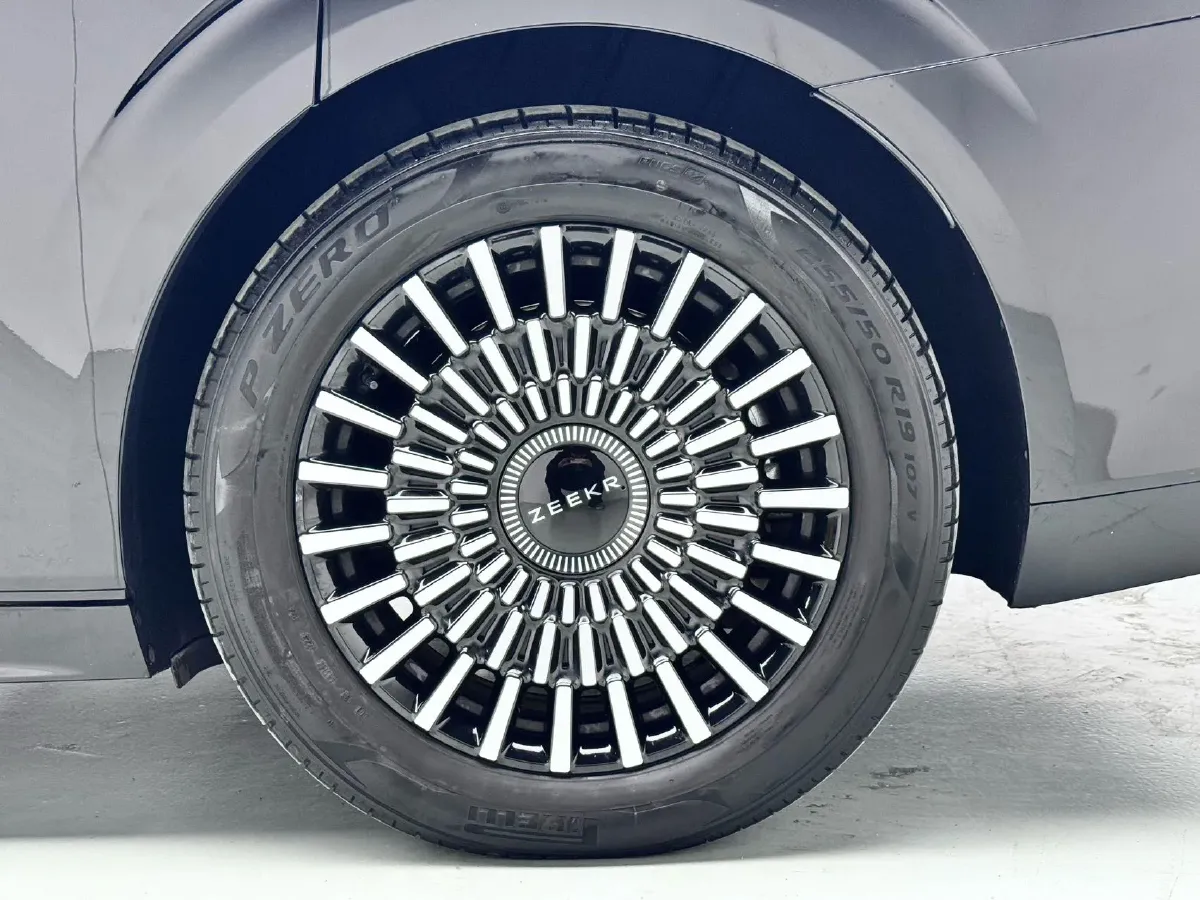 2022 Zeekr 009 BEV 116KWH,autocango,china used car exporter,china ev exporter,chinese used car exporter,chinese used ev exporter