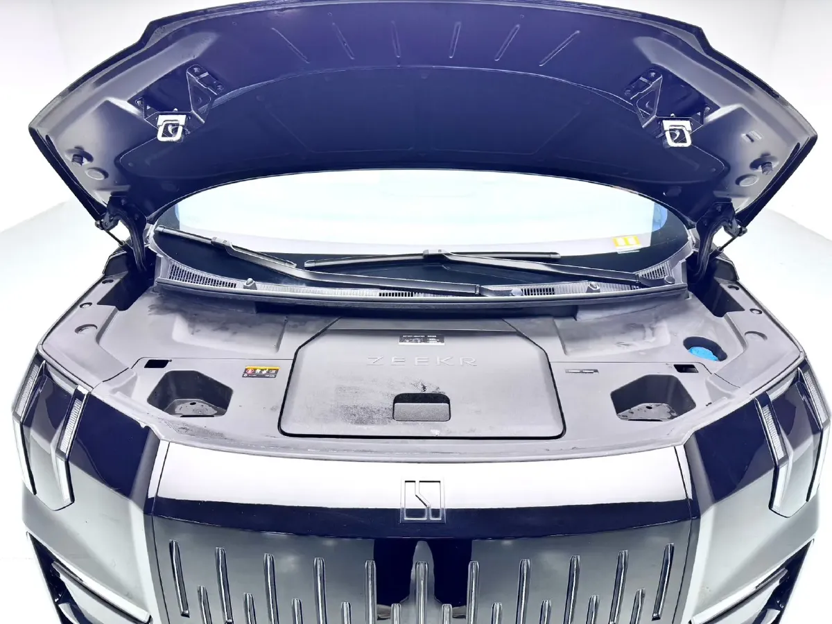 2022 Zeekr 009 BEV 116KWH,autocango,china used car exporter,china ev exporter,chinese used car exporter,chinese used ev exporter