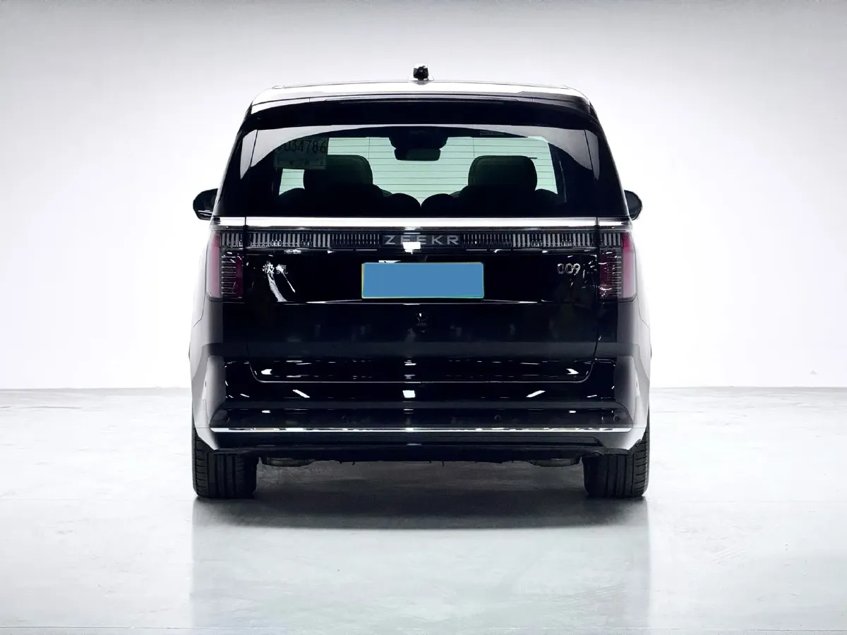 2022 Zeekr 009 BEV 116KWH,autocango,china used car exporter,china ev exporter,chinese used car exporter,chinese used ev exporter