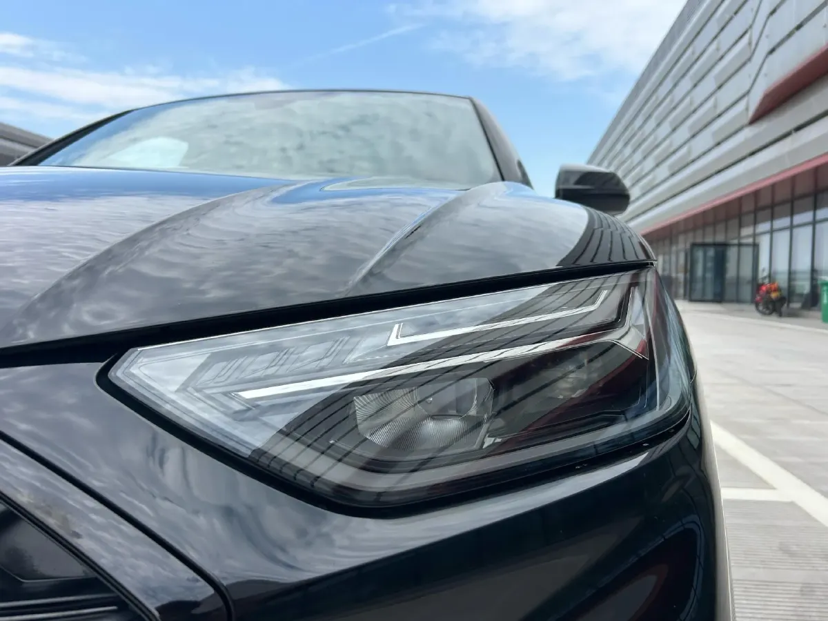 2023 Audi Q5L 2.0T 190HP L4 7DCT,autocango,china used car exporter,china ev exporter,chinese used car exporter,chinese used ev exporter