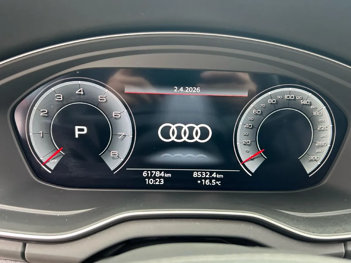 2023 Audi Q5L 2.0T 190HP L4 7DCT,autocango,china used car exporter,china ev exporter,chinese used car exporter,chinese used ev exporter