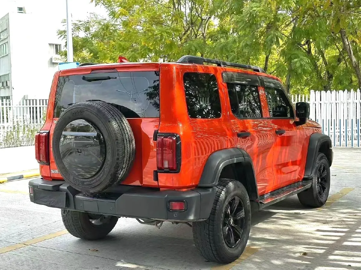 2021 Tank 300 2.0T 227HP L4 8AT,autocango,china used car exporter,china ev exporter,chinese used car exporter,chinese used ev exporter