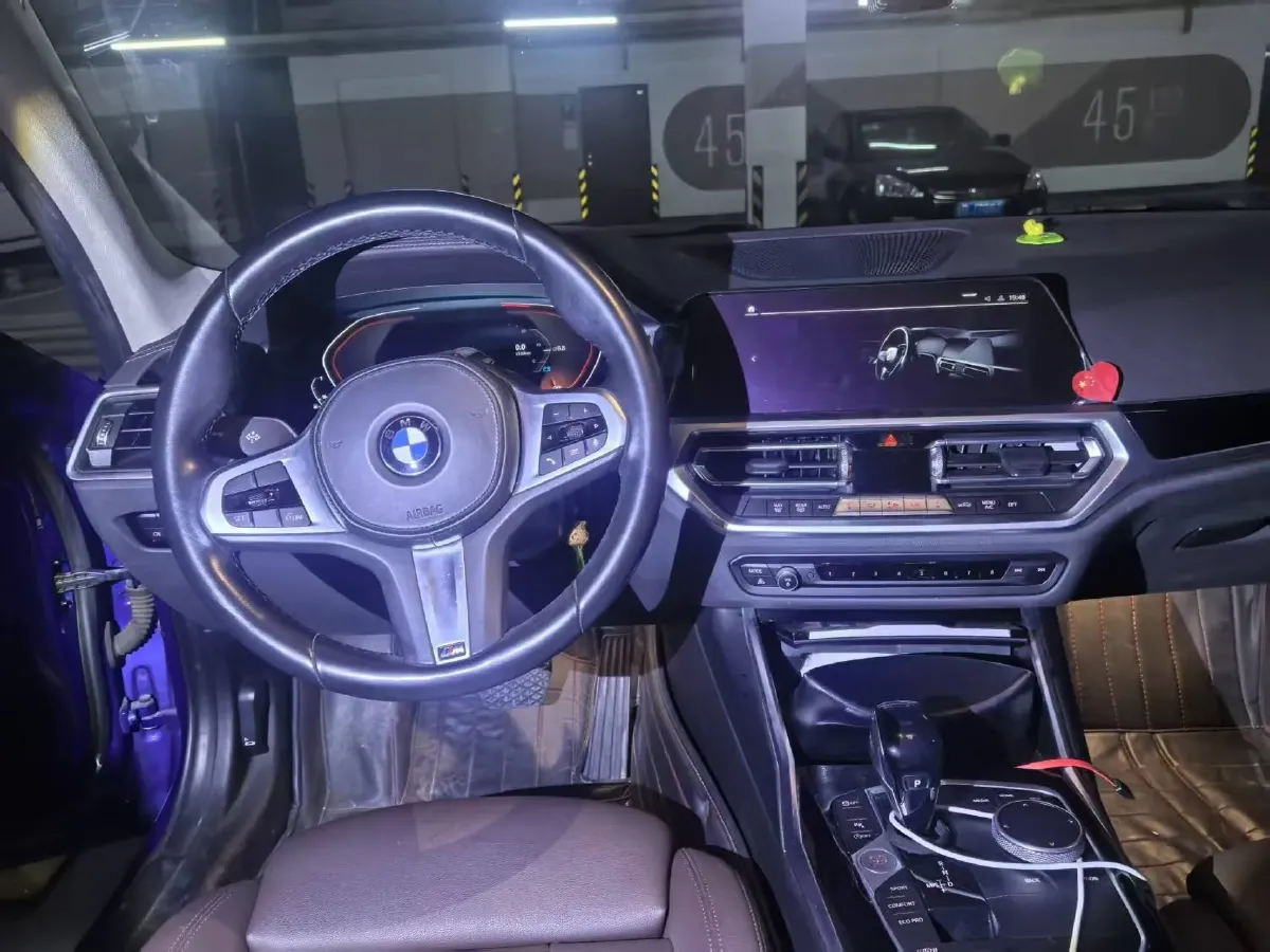 2020 BMW 3 Series 2.0T 156HP L4 8AT,autocango,china used car exporter,china ev exporter,chinese used car exporter,chinese used ev exporter