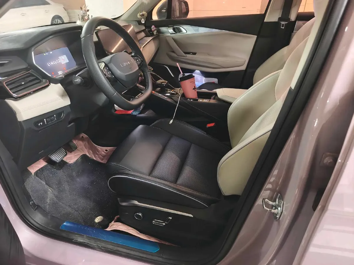 2023 LYNK&CO 03 1.5T 181HP L4 7DCT,autocango,china used car exporter,china ev exporter,chinese used car exporter,chinese used ev exporter